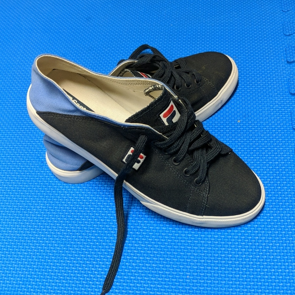 Fila Sneakers